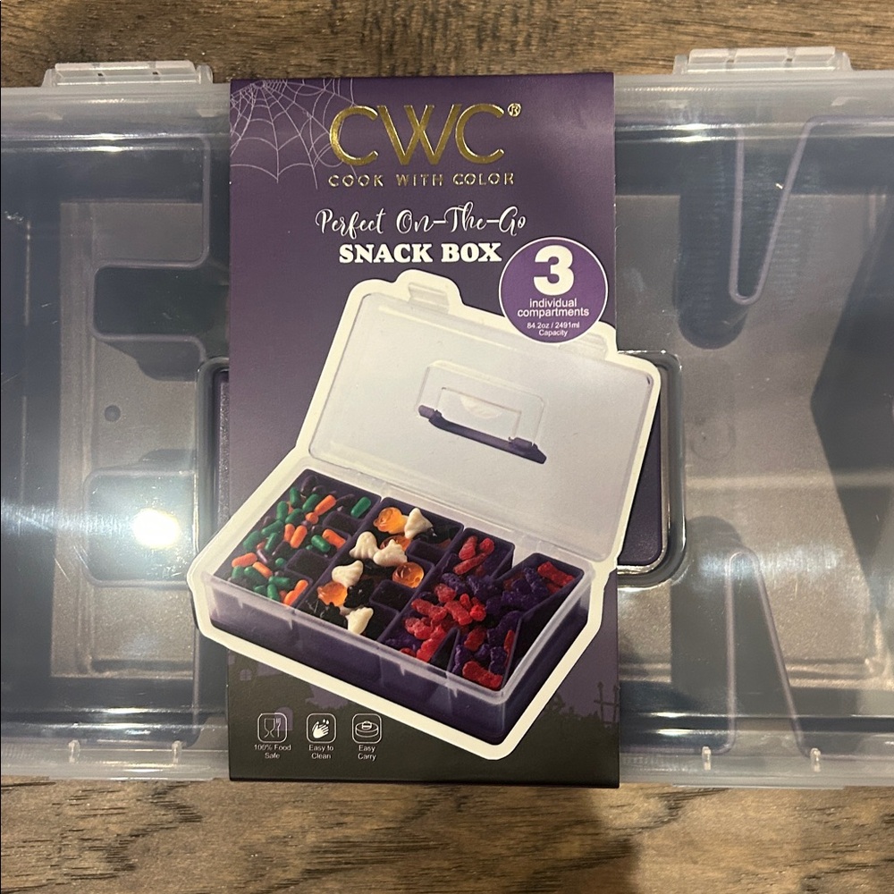 NWT CWC Plastic Craft Storage Box - Picture 2 of 2